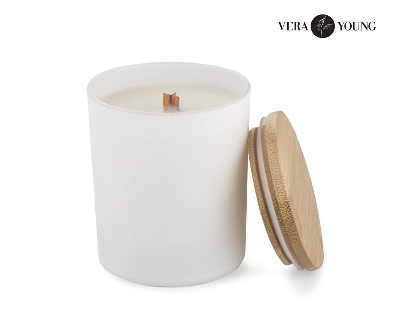 Świeca sojowa 220g – Library – VERA YOUNG